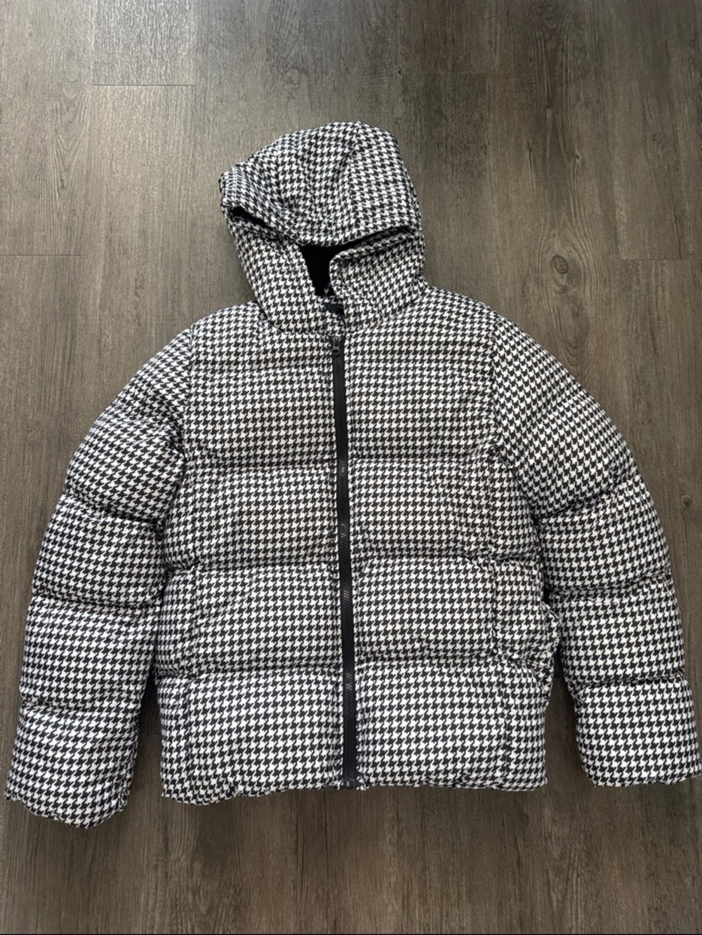 Forever 21 Black and White Houndstooth Puffer Jacket